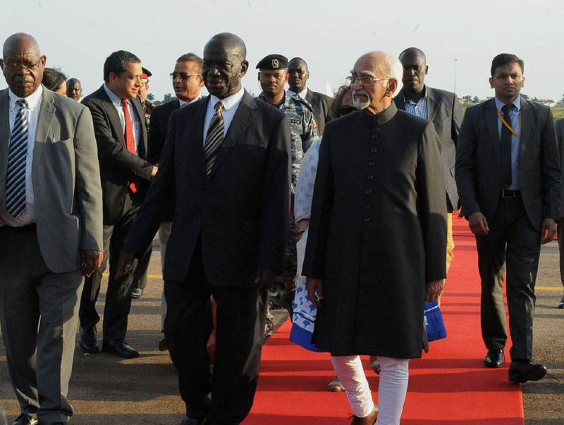 vicepresidenthamidansariarrivesinkampala